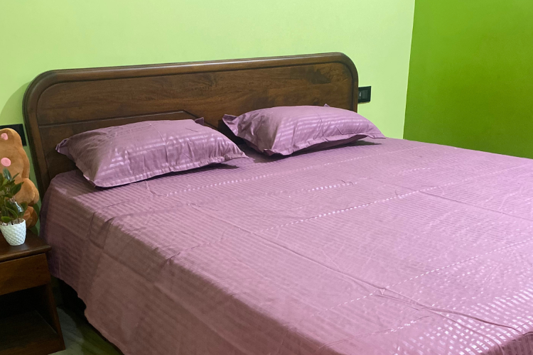 Striped bedsheet - Pink