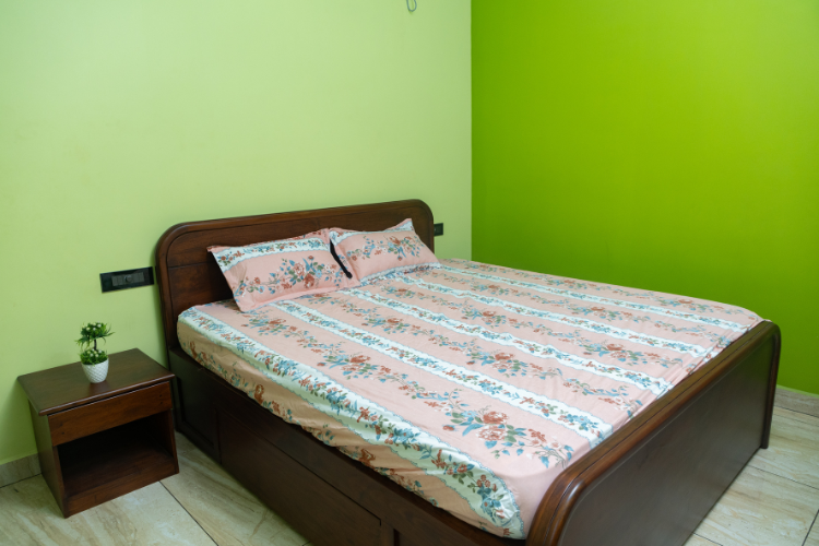 Beauty Fitted 3Pcs Bedsheet - Leafy Floral