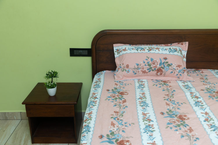 Beauty Fitted 3Pcs Bedsheet - Leafy Floral
