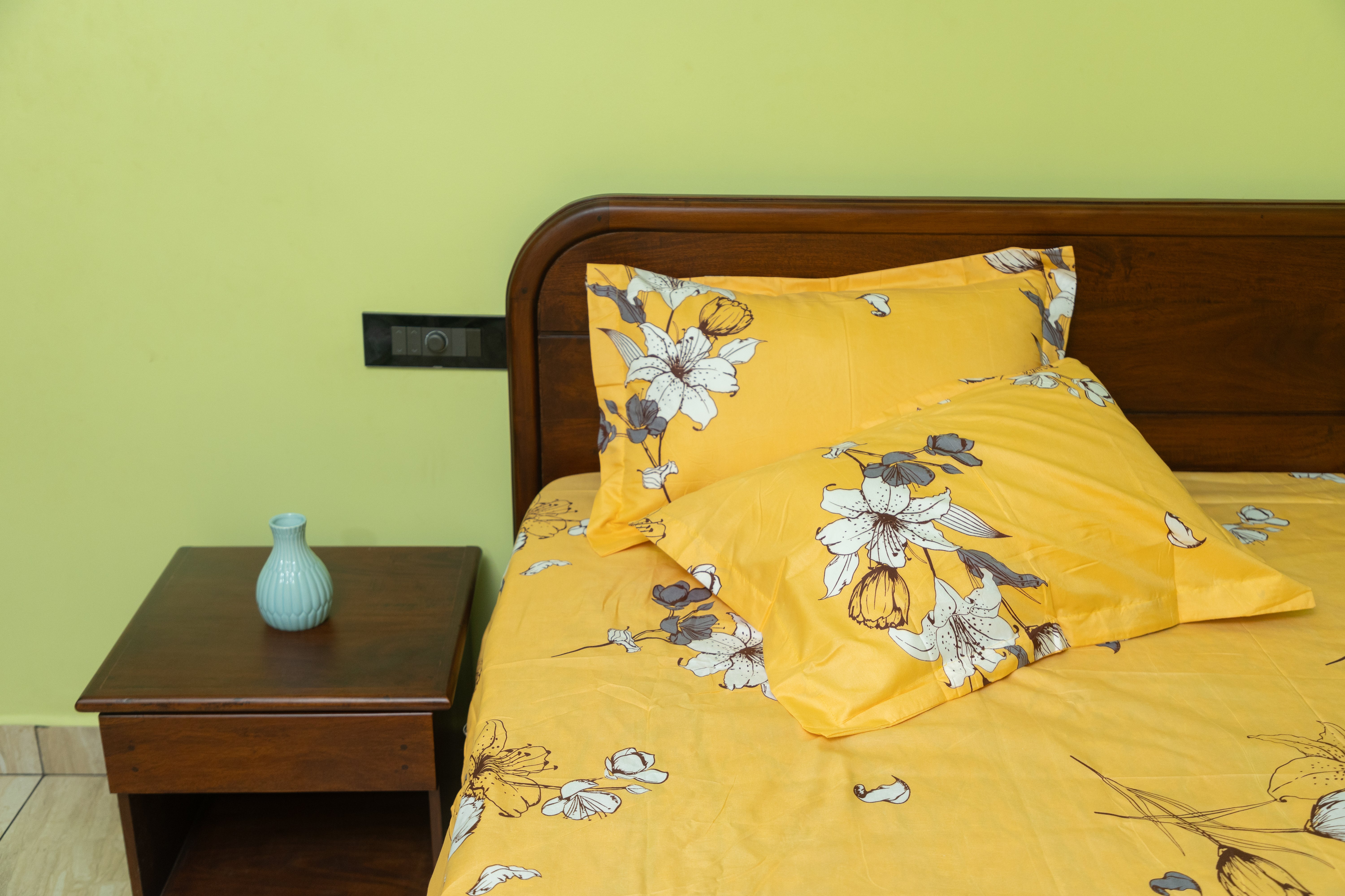 Divine Bedsheet - 3Pcs